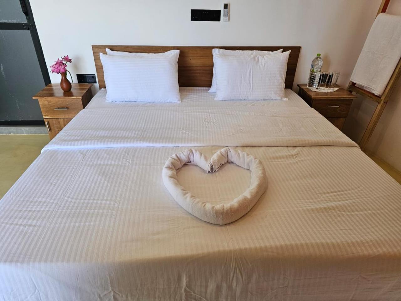 Hotel Muthu Sea View Hiriketiya Dikwella Esterno foto